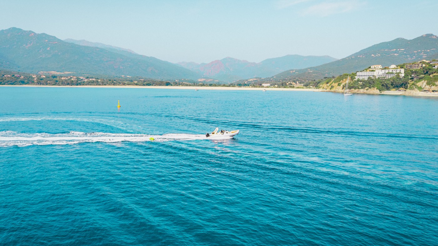 Sortie en bateau Marinaloc en Corse-du-Sud