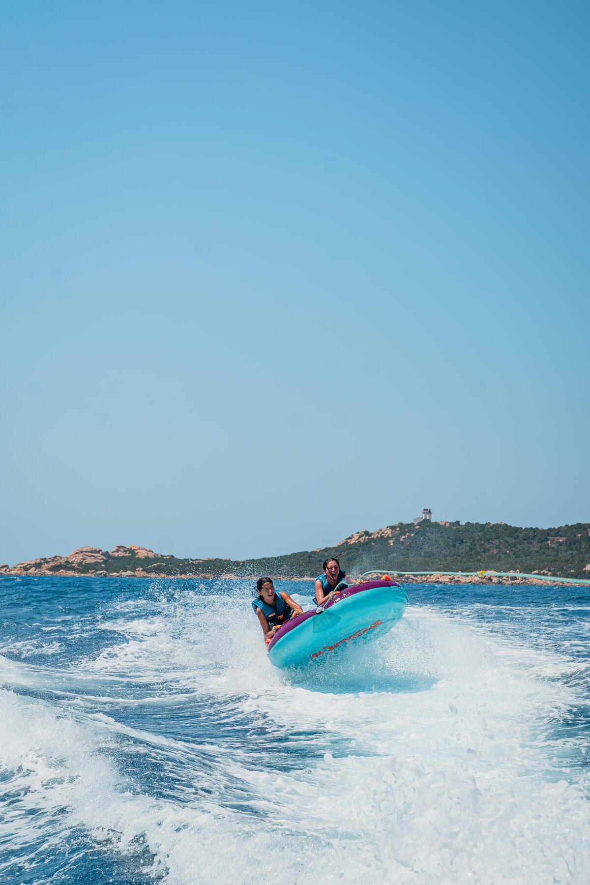 Crique aux eaux turquoise en Corse-du-Sud, au départ de Propriano