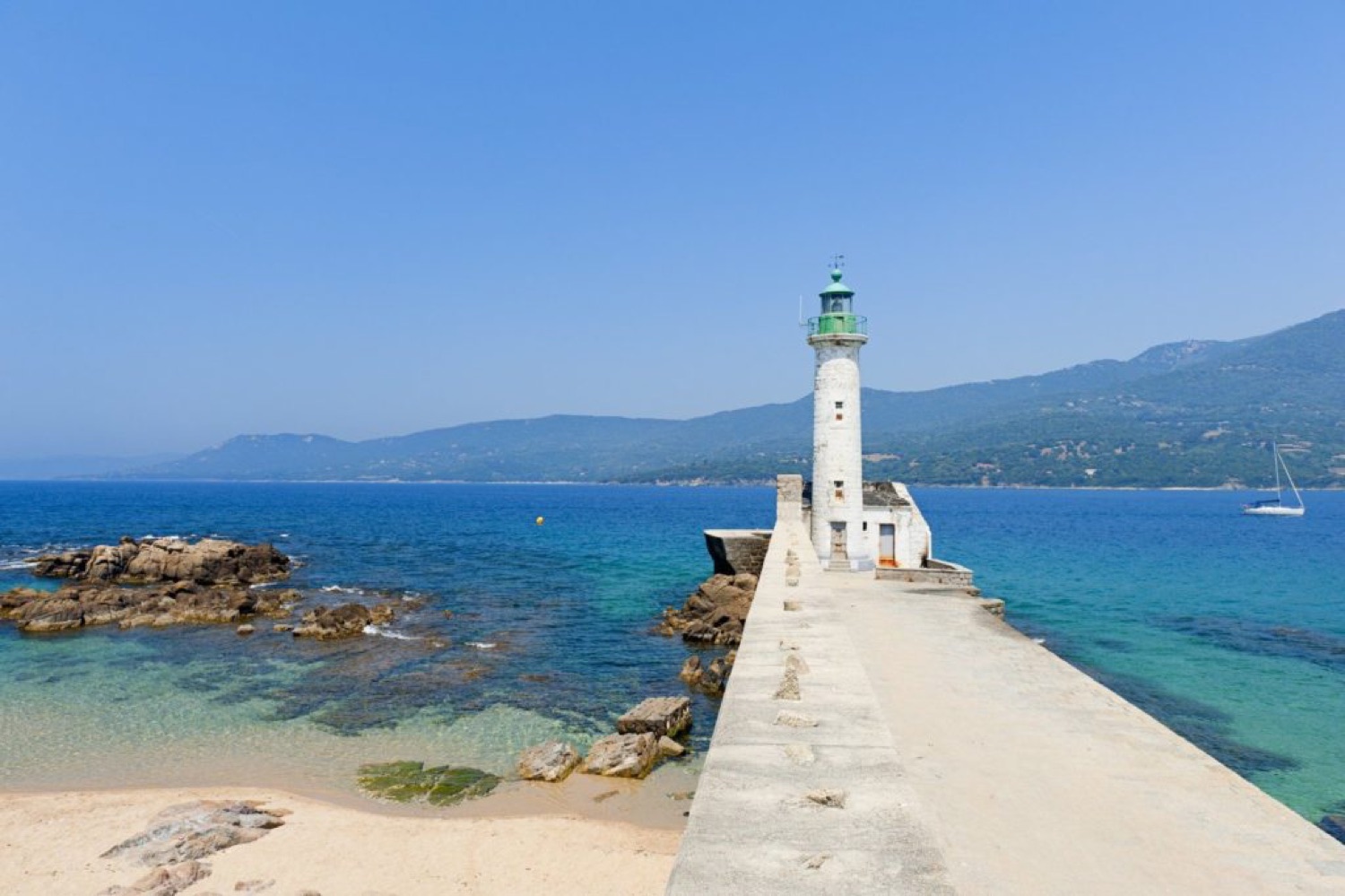 Sortie en bateau Marinaloc en Corse-du-Sud